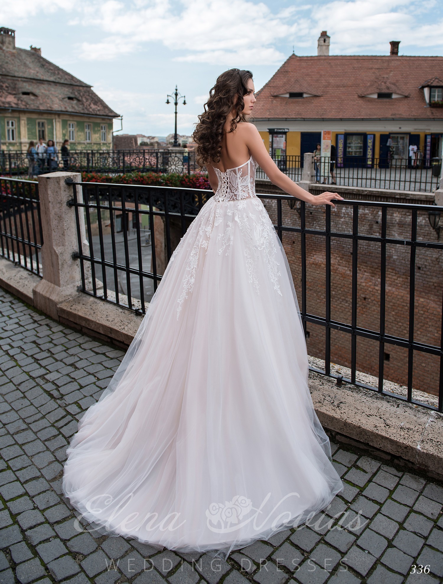 Свадебное платье оптом 336